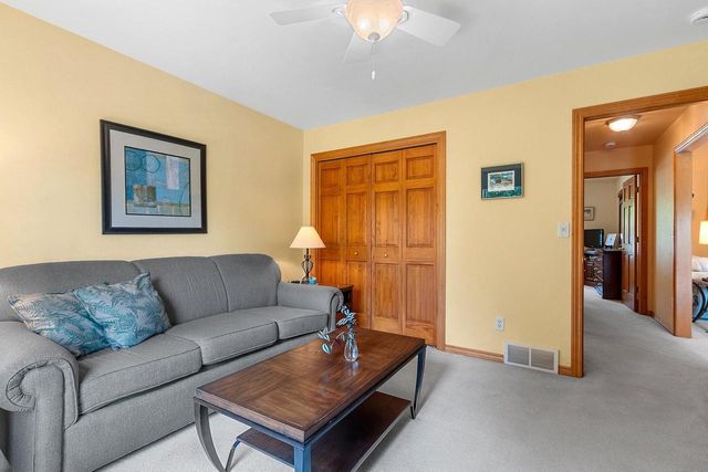 1717 EMERALD DRIVE, Green Bay, WI 54311