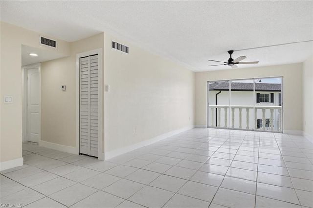 3704 Broadway 205, Fort Myers, FL 33901