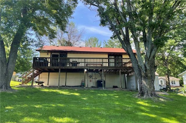 411 Lisa Lane, Maryville, MO 64468