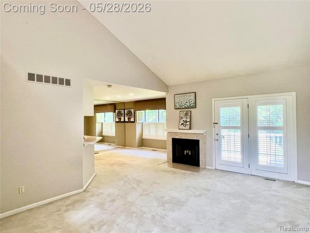 1168 Fairways Boulevard, Troy, MI 48085