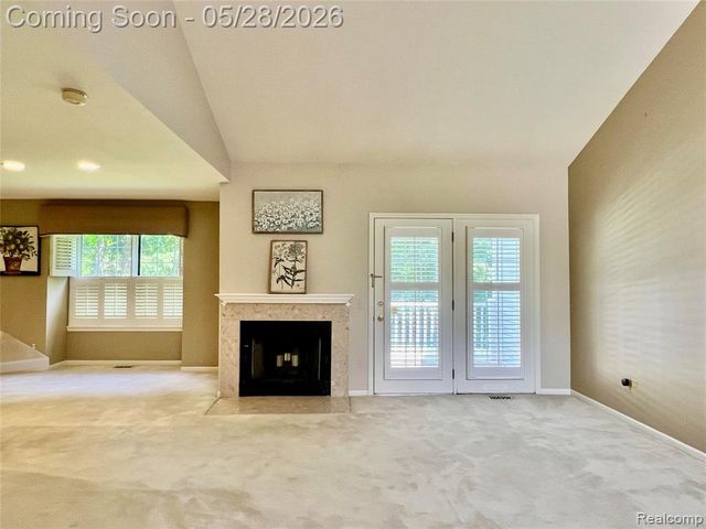 1168 Fairways Boulevard, Troy, MI 48085