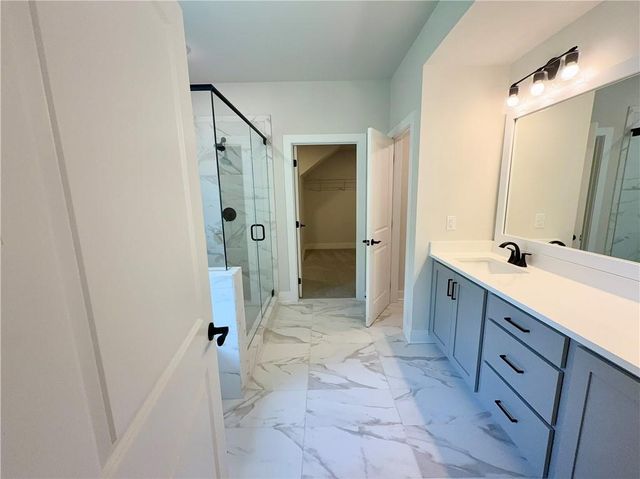 4250 Shirebrook Trail, Hoschton, KY 40548