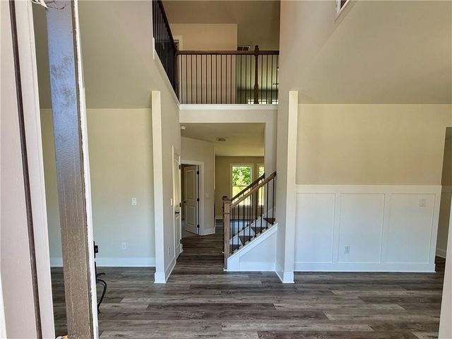 4250 Shirebrook Trail, Hoschton, KY 40548