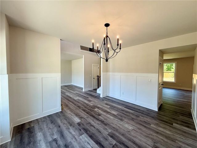 4250 Shirebrook Trail, Hoschton, KY 40548