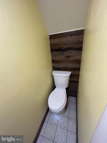 10830 PERRIN RD, Philadelphia, PA 19154