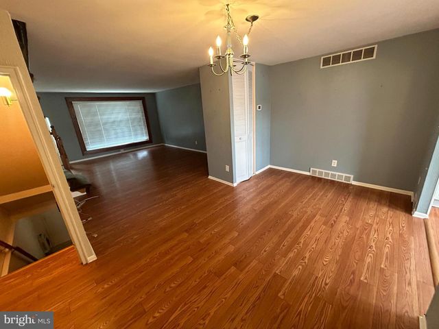 10830 PERRIN RD, Philadelphia, PA 19154