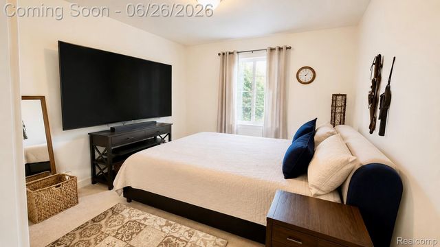 26823 Villa Calabrese, Warren, MI 48091