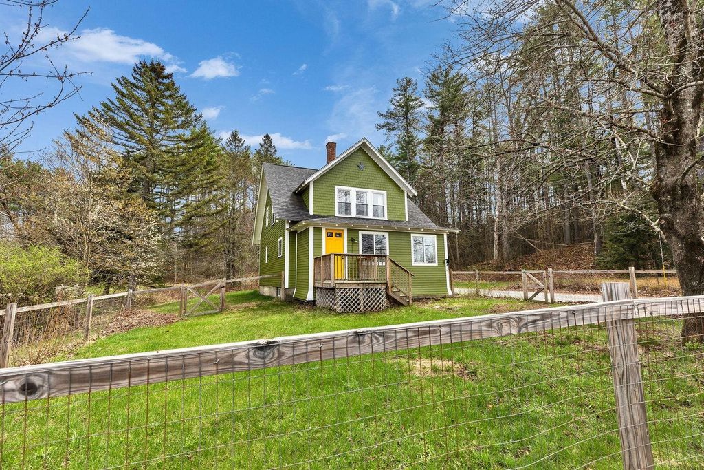 266 Old Homestead Highway, Swanzey, NH 03446