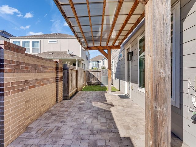 3203 Cache Crossing Drive, Houston, TX 77080