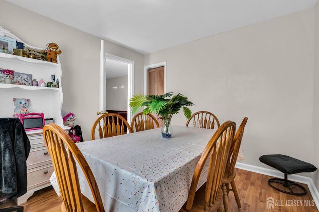 3181 woodbridge Avenue, Edison, NJ 08831