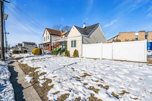 3181 woodbridge Avenue, Edison, NJ 08831