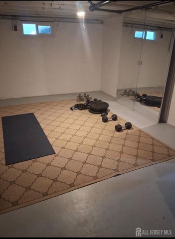 3181 woodbridge Avenue, Edison, NJ 08831