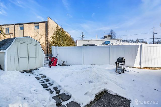 3181 woodbridge Avenue, Edison, NJ 08831