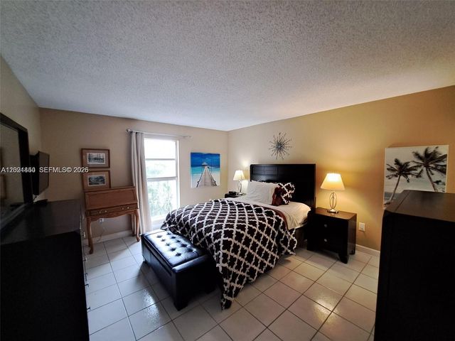201 178th Dr 332, Sunny Isles Beach, FL 33160