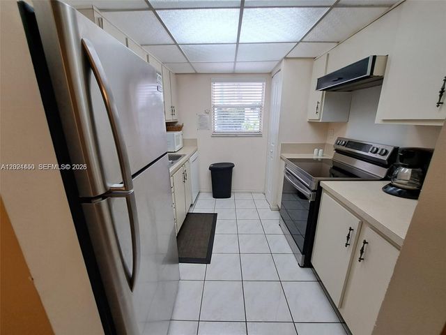 201 178th Dr 332, Sunny Isles Beach, FL 33160