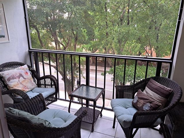201 178th Dr 332, Sunny Isles Beach, FL 33160