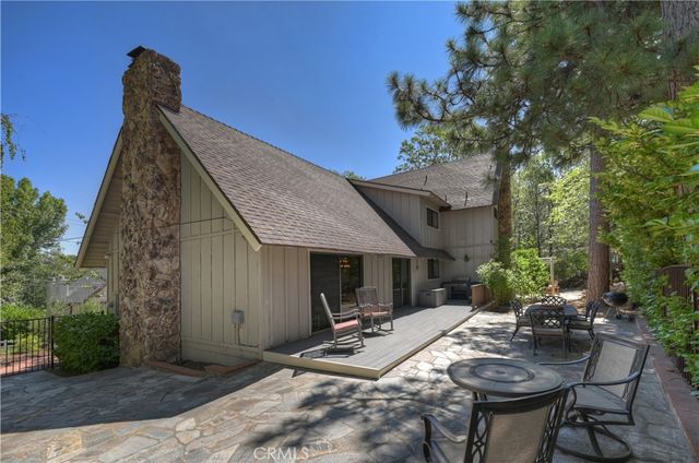 888 Talisman, Lake Arrowhead, CA 92352