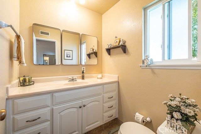 1106 Fulbright Avenue, Redlands, CA 92373