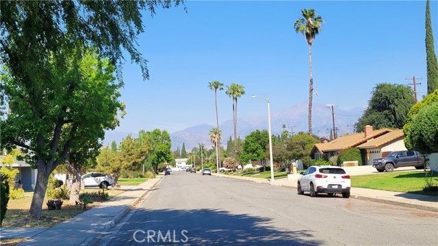 1106 Fulbright Avenue, Redlands, CA 92373