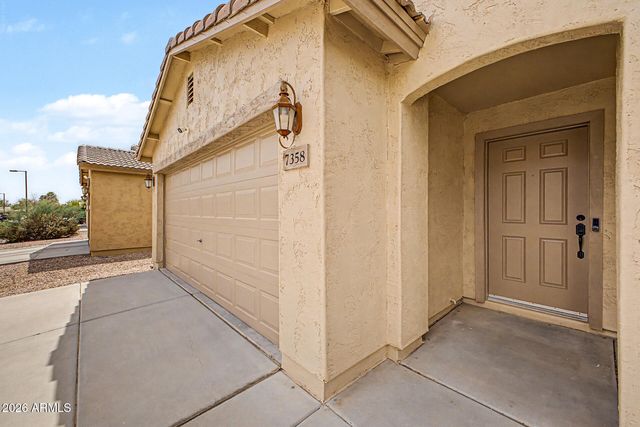 7358 S SUNSET Way, Buckeye, AZ 85326