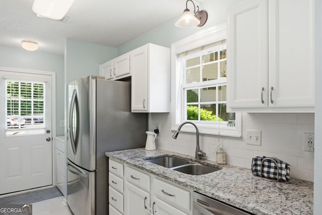 1325 Cedar Shoals Drive 1000, Athens, GA 30605