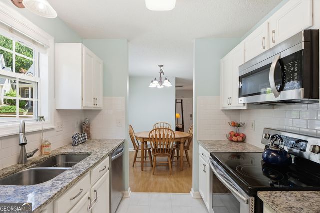 1325 Cedar Shoals Drive 1000, Athens, GA 30605