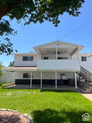 390 W 5050 S, Washington Terrace, UT 84405