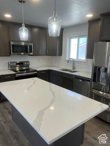 390 W 5050 S, Washington Terrace, UT 84405