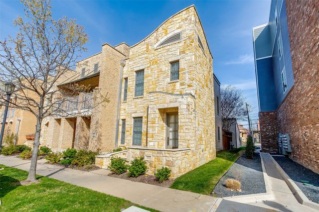 1211 S Adams Street, Fort Worth, TX 76104