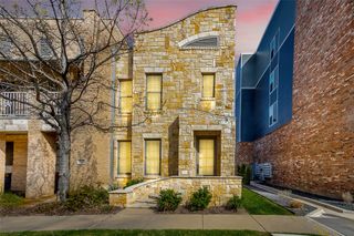 1211 S Adams Street, Fort Worth, TX 76104