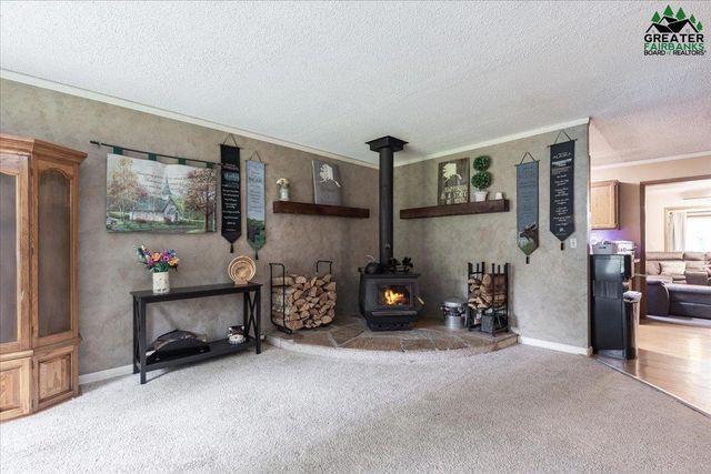 1370 TOOLIK DRIVE, North Pole, AK 99705