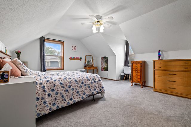 100 9th Avenue, Slater, IA 50244