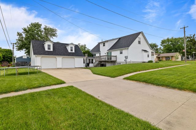100 9th Avenue, Slater, IA 50244