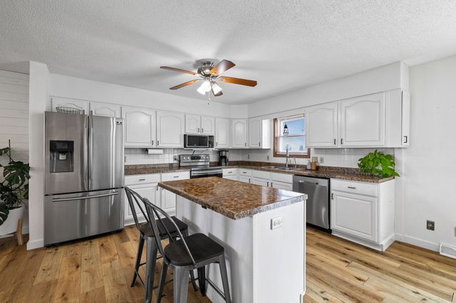 100 9th Avenue, Slater, IA 50244