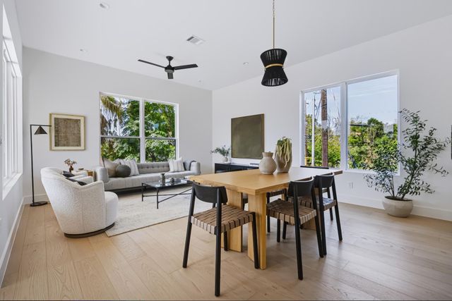 301 N Pleasant Valley RD 1, Austin, TX 78702