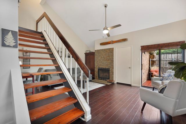 16538 Holly Trail Drive, Houston, TX 77058