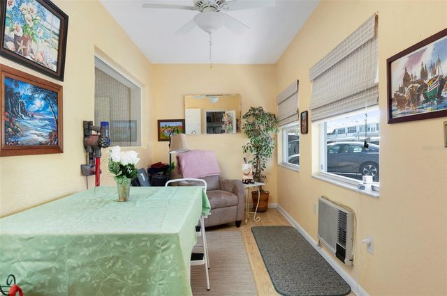 1950 59TH AVENUE N 119, St Petersburg, FL 33714