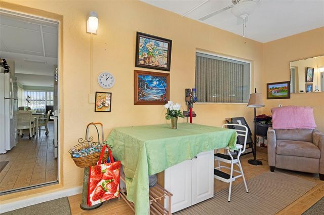 1950 59TH AVENUE N 119, St Petersburg, FL 33714