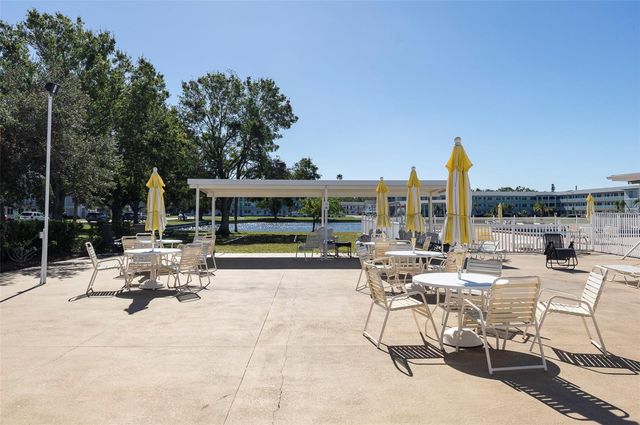 1950 59TH AVENUE N 119, St Petersburg, FL 33714