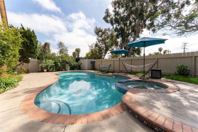 1520 Downs, Oceanside, CA 92054