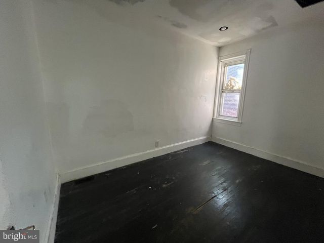 3818 N GRATZ ST, Philadelphia, PA 19140