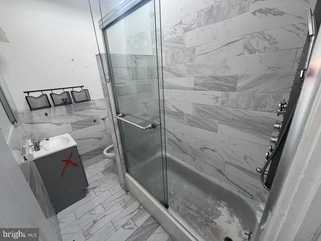 3818 N GRATZ ST, Philadelphia, PA 19140