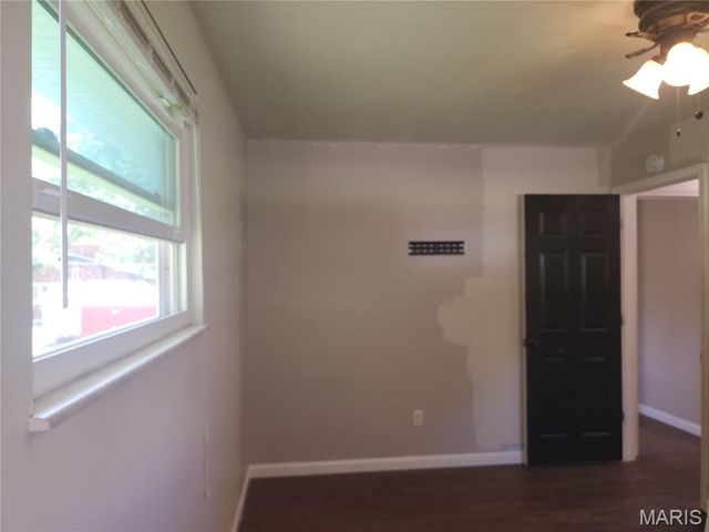 506 Texas Boulevard, Bethalto, IL 62010