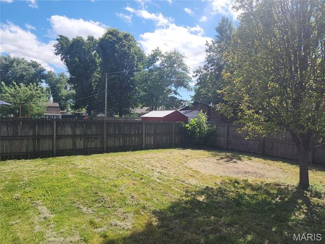 506 Texas Boulevard, Bethalto, IL 62010