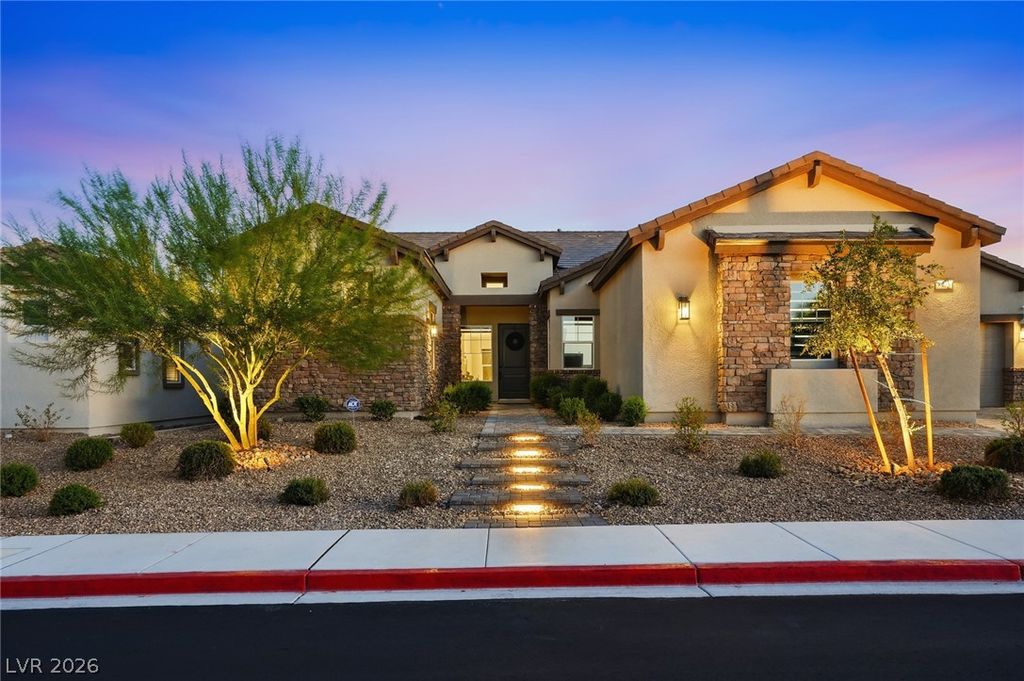 8575 Nicholas James Avenue, Las Vegas, NV 89143 — exterior