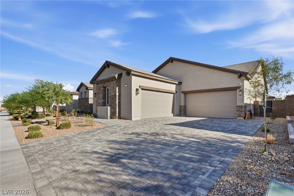 8575 Nicholas James Avenue, Las Vegas, NV 89143 — photo 4