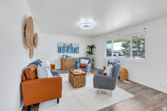 1760 N 340 W, Lehi, UT 84043