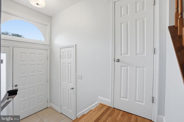 506 DAKOTA DR, Herndon, VA 20170