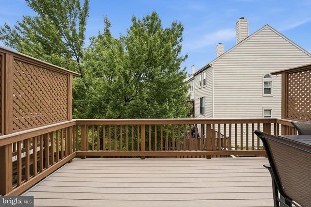 506 DAKOTA DR, Herndon, VA 20170
