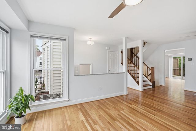 506 DAKOTA DR, Herndon, VA 20170
